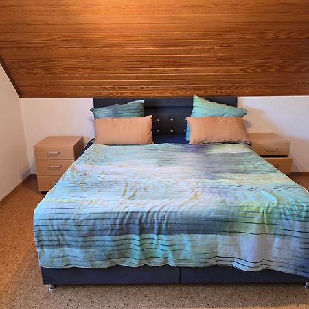 Apartment Ergste Am Ruhr 85 Sqm , 3 Minutes To A45 With Garage Шверте Екстериор снимка